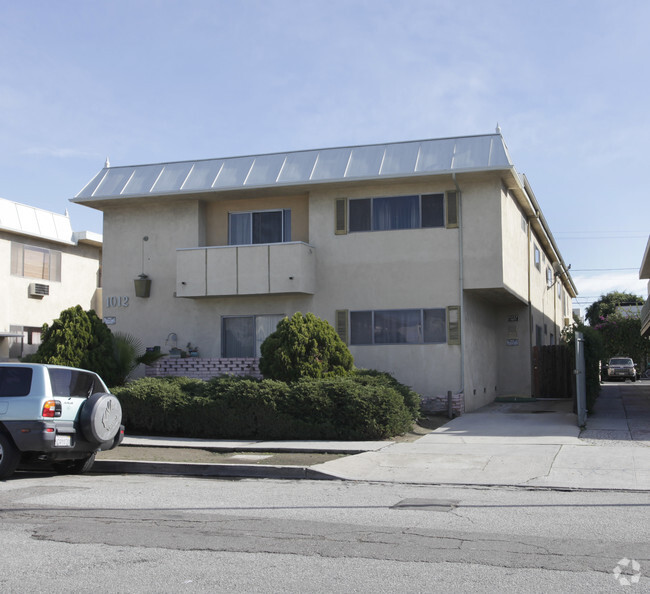 Building Photo - 1012 N Hudson Ave Rental