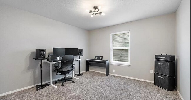 Photo - 10670 Dragonfly Dr