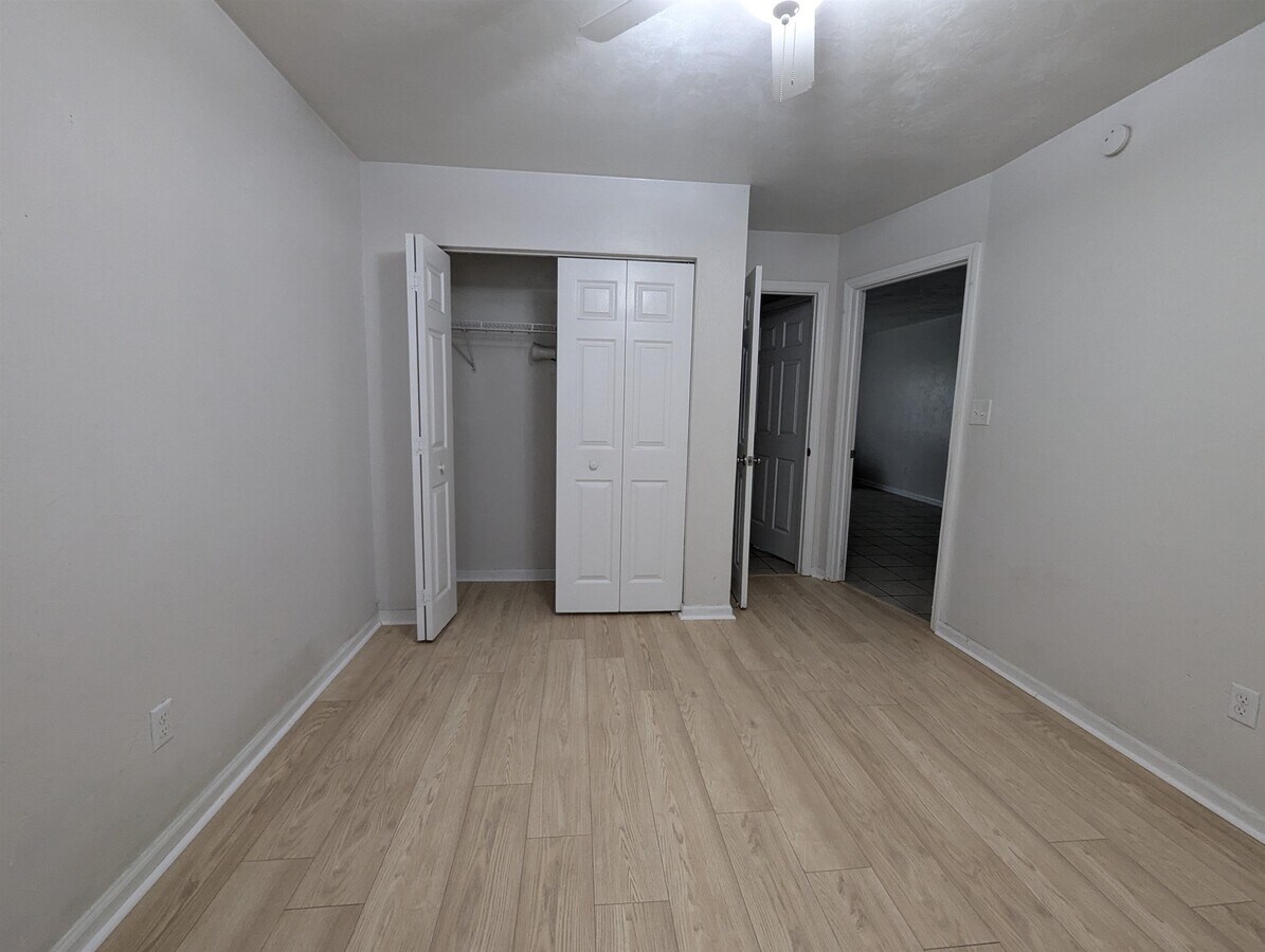 Photo - 1340 Hancock St