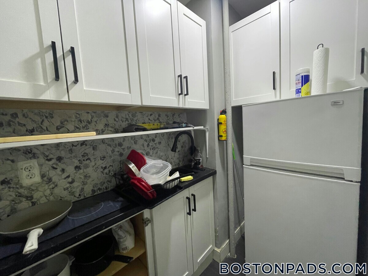 16-20 Westland Ave. - 16-20 Westland Ave. Unit 204