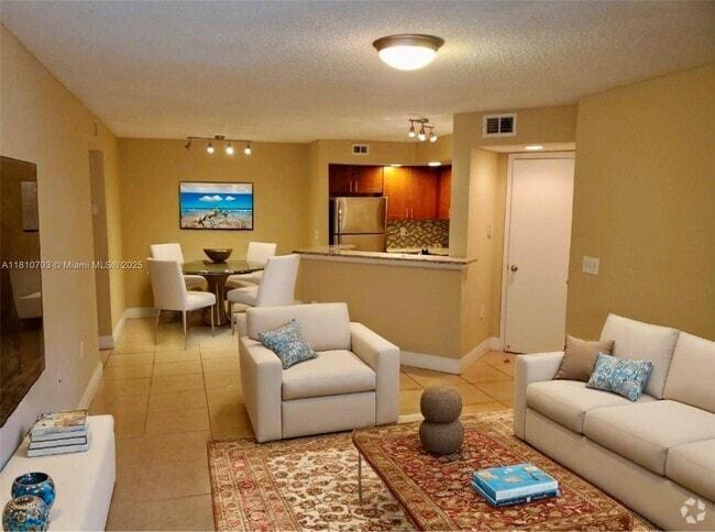 Building Photo - 595 Vista Isles Dr Unit 1914 Rental
