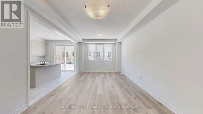 Photo - 3203 Brigadier Ave