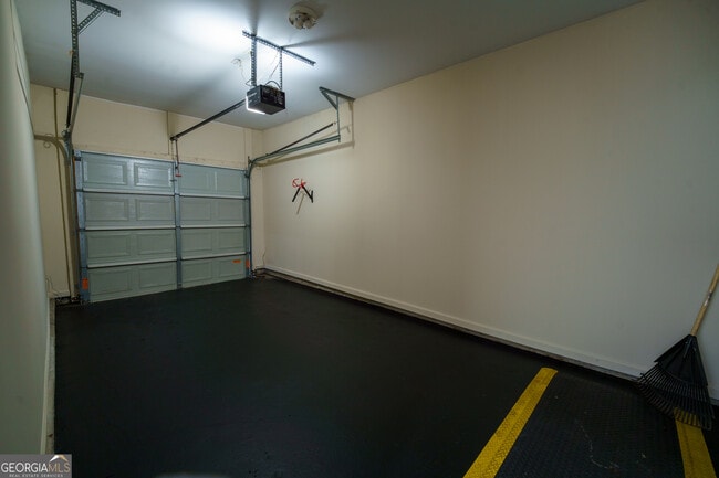 Photo - 2555 Flat Shoals Rd