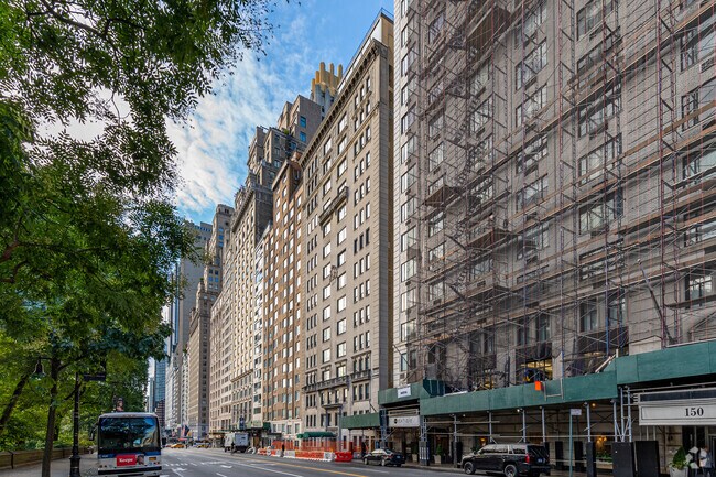 Photo - 128 Central Park S