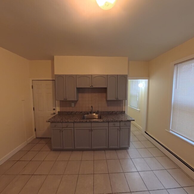 Photo - 140-142 Lorraine St Unit 140