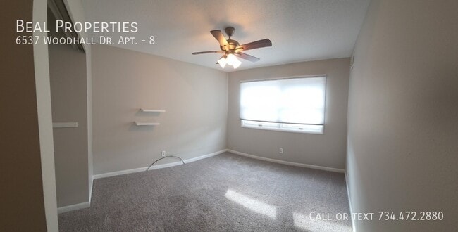 Photo - 6537 Woodhall Dr