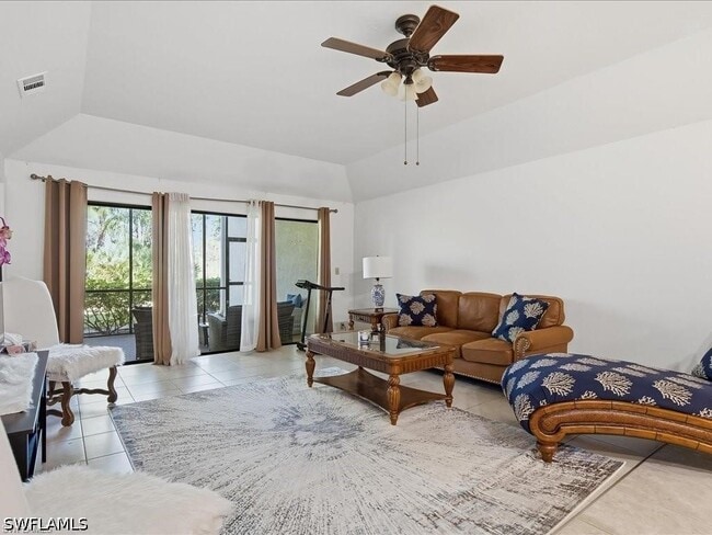 Photo - 1833 Courtyard Way Unit E105