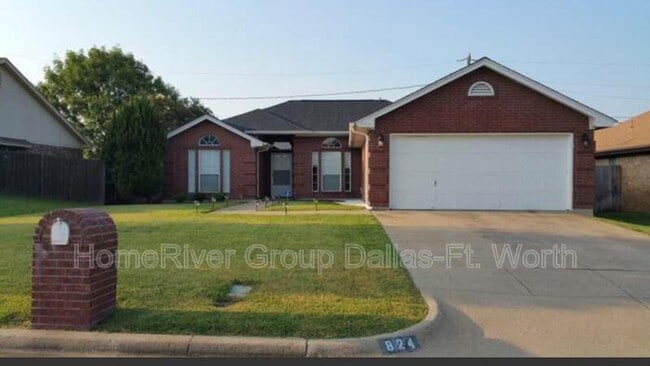 Photo - 824 Carrington Dr House