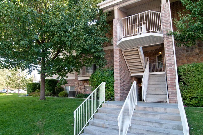 1459 N 1250 W Unit NW Orem Stonebrook Condo