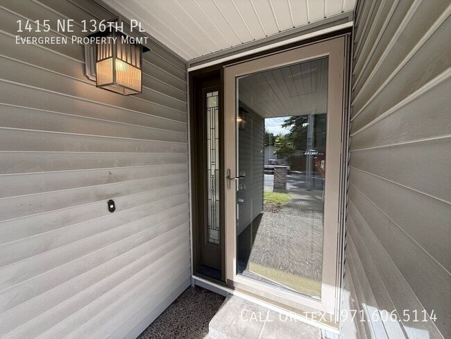 Photo - 1415 NE 136th Pl