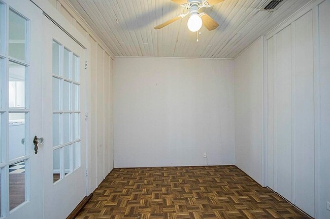 Photo - 1843 Branard St Unit A