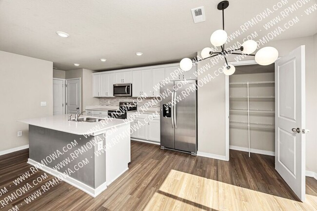 Photo - 2578 SE Morningdew Dr
