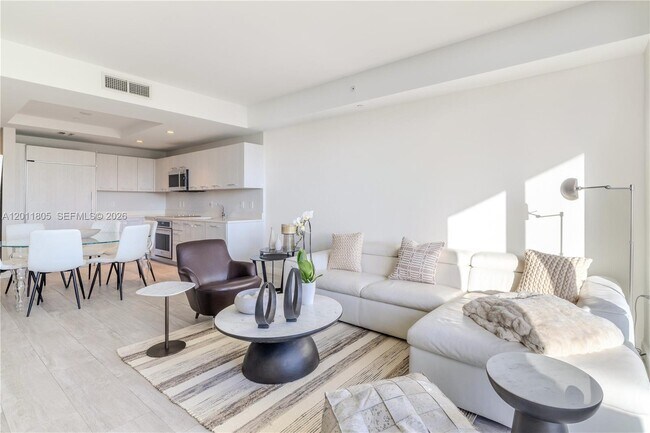Photo - 55 SW 9th St Unit 3404