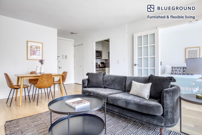 Photo - 400 Chambers St Unit FL16-ID587