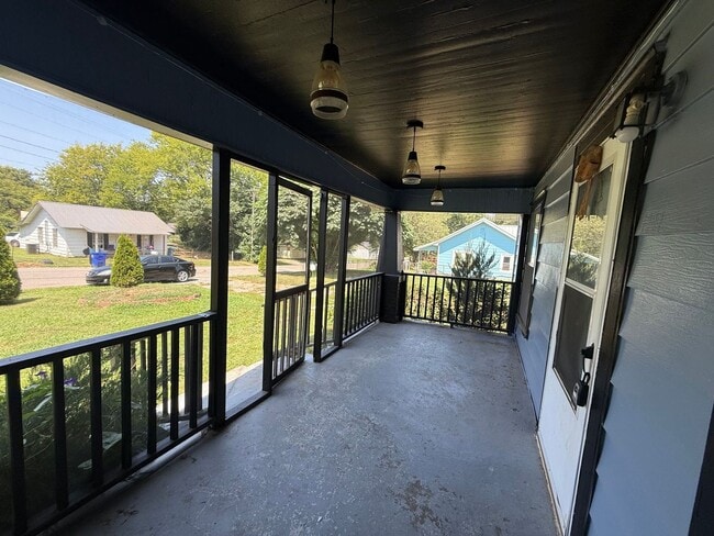 Photo - 1221 Wilson Ave SE