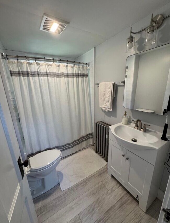 Photo - 413 Hammond St Unit 1