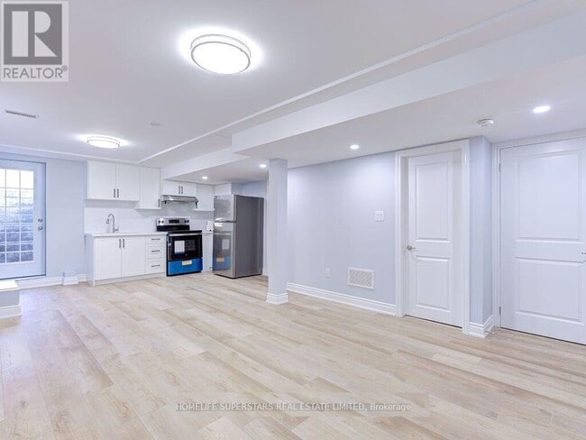 Photo - 6127 Silken Laumann Way