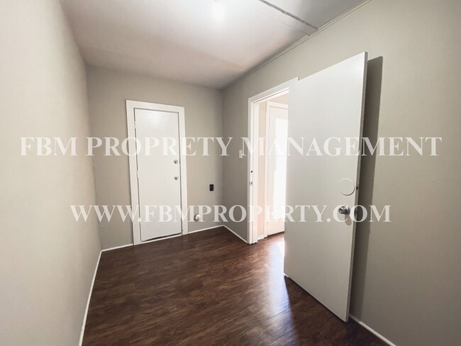 Photo - 136 Highland Dr