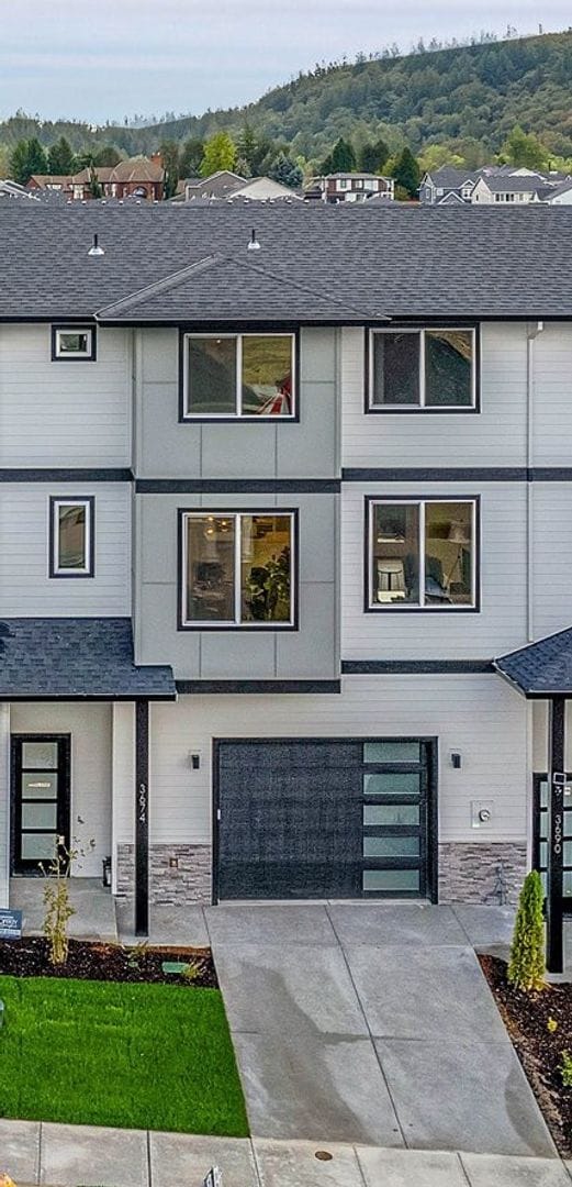 Photo - Brand New Spacious and Light-Filled Condo Offering an Open Layout, Island Kitchen, and Outdoor Deck