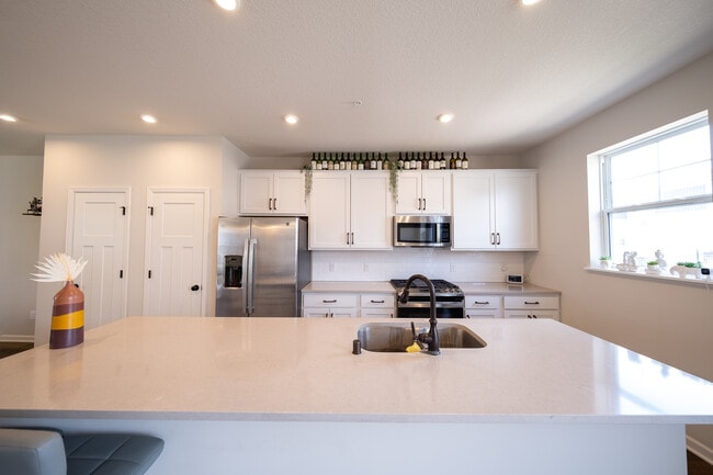 Photo - 6548 Joliet Ave S