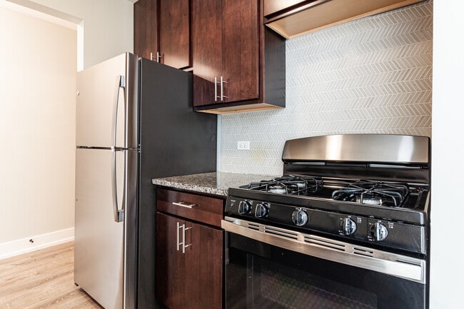 Photo - 525 W Surf St Unidad A