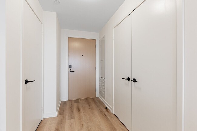 Photo - 5 York Garden Wy