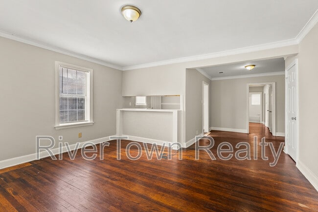 Photo - 1093 N Watkins St