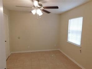 Photo - 1503 Grantbrook Ln