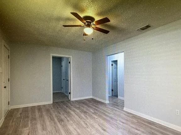 Photo - 3225 Evergreen Dr