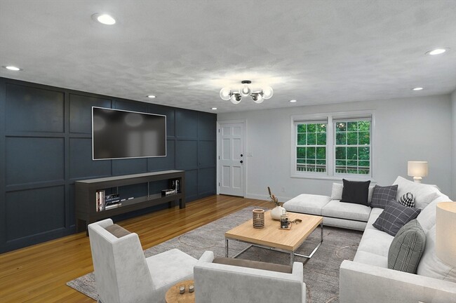 Photo - 64 Lincoln Ave Townhome