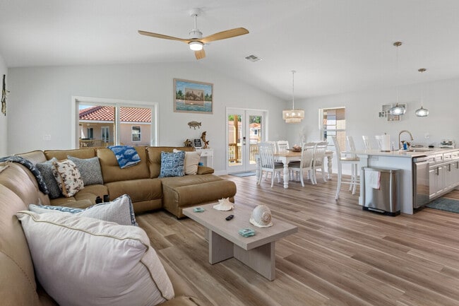 Building Photo - 10244 W Waterlander Lp Unit ID1472650P