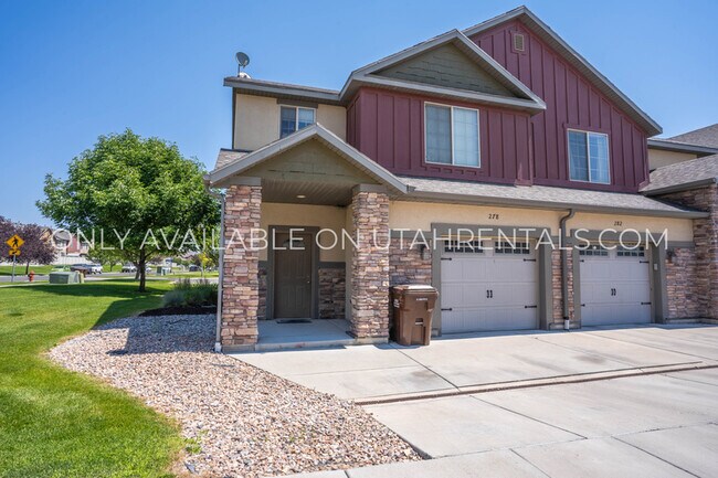 Building Photo - 278 Cascade Ct