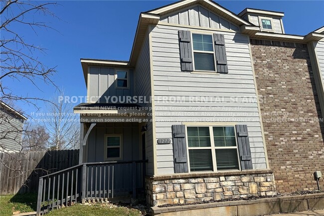 Building Photo - 1272 N Corsica Dr