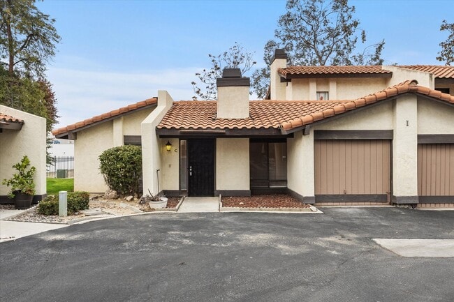 Photo - Beautiful 2-Bedroom Condo in Bakersfield, CA