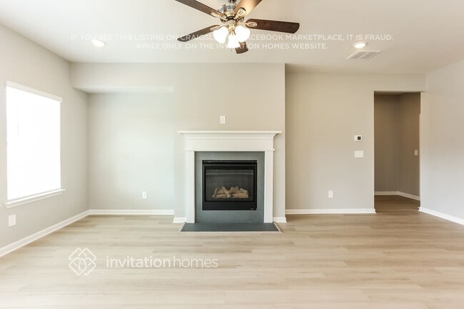 Photo - 6932 Chester St