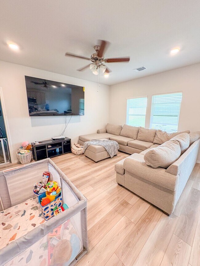 Photo - 7303 Veronica Ct