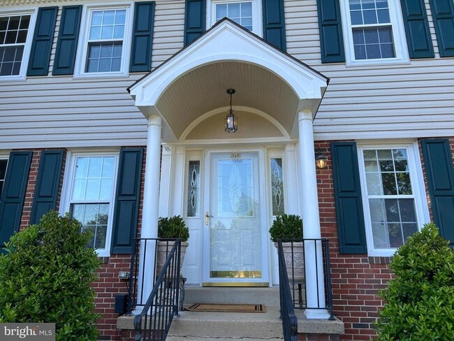 Photo - 9502 Tregaron Pl