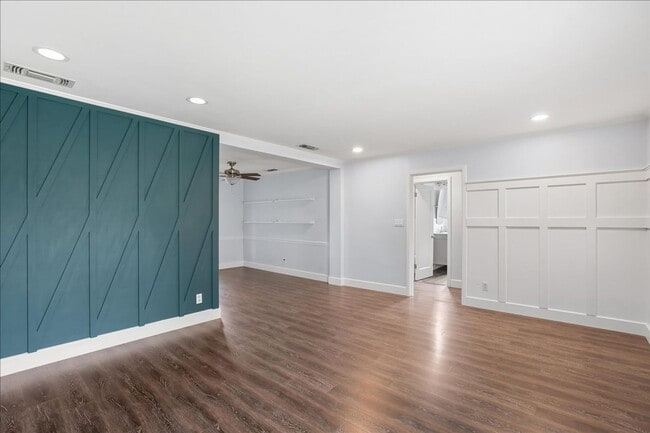 Photo - 2804 Avalon Dr