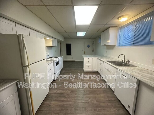 Photo - 3414 S Monroe St Unit 2