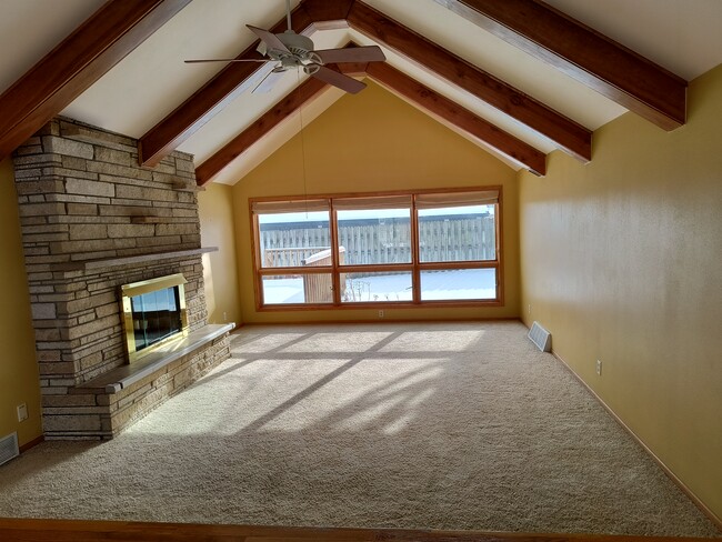 Photo - 2720 Ward Ave