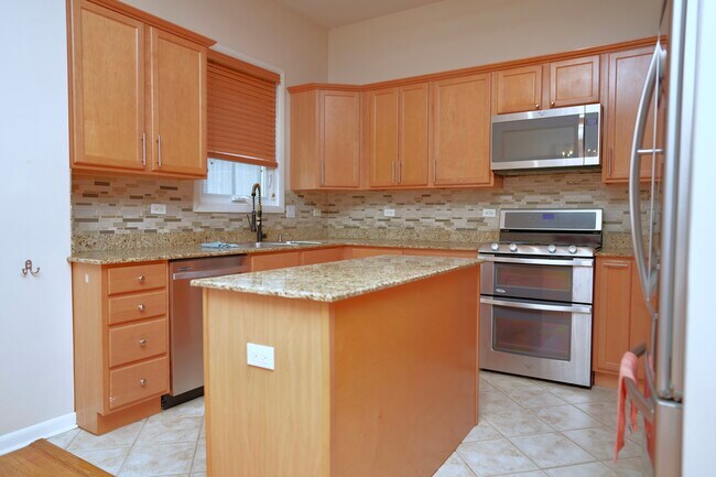 Photo - 6532 N California Ave