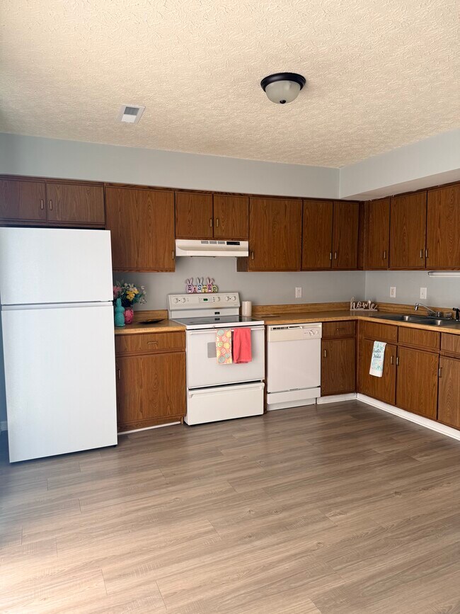 Photo - 24 Duiguid Dr