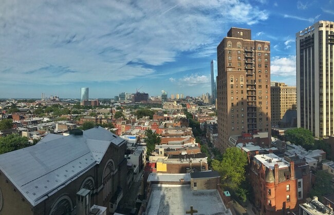 view of center city and Penn - 224 W Rittenhouse Square Unit 1515b