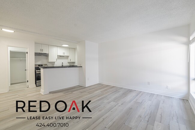 6555 1/4 La Mirada Ave-10 - 6555 1/4 La Mirada Ave-10 Condo Unit 10