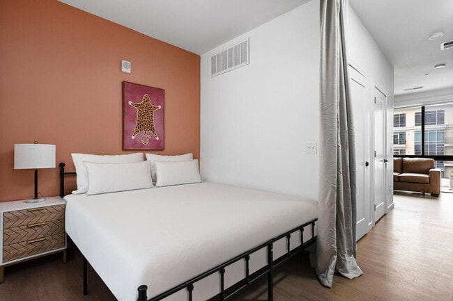 Photo - 421 N Pennsylvania St Unit ID1312604P