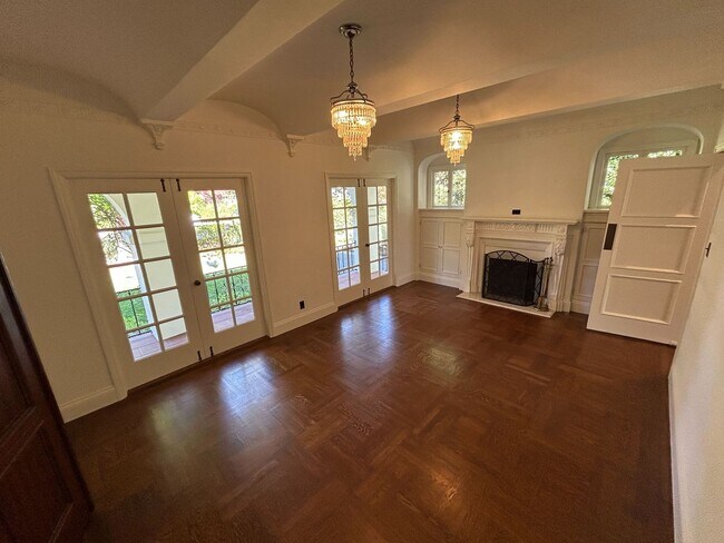 Photo - Luxury Family Oasis with Pool in San Mateo...