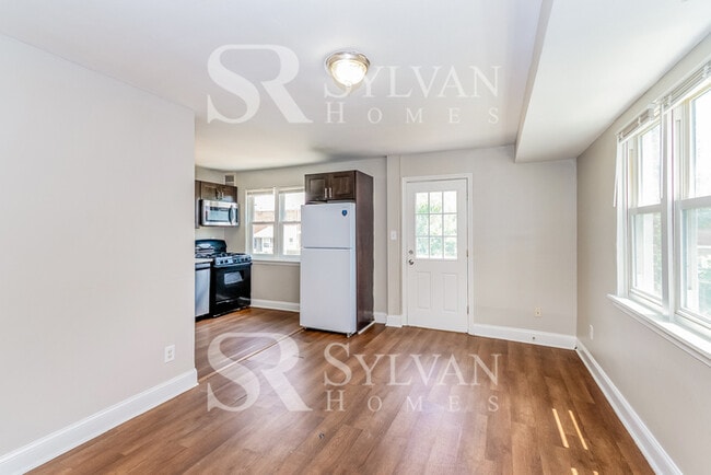 Photo - The Lifestyle You Deserve.