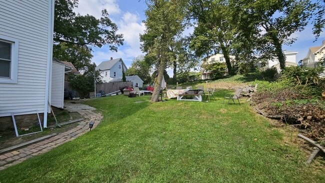 Photo - 319 Delavan Ave Unit Apt 1