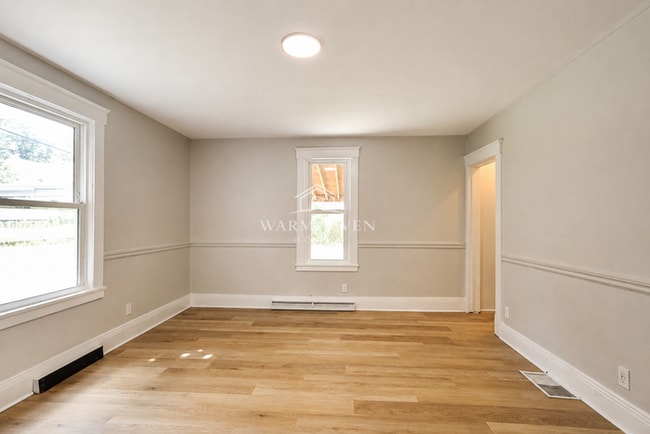 Photo - 123 Gale St