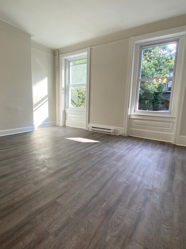 Photo - 908 S 47th St